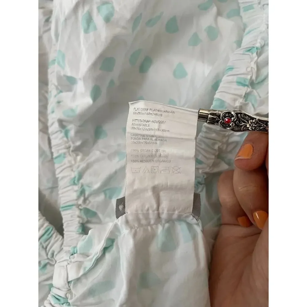 Crate & Barrel Kids Organic Cotton Twin Size Sheet Set Half Moon